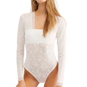 Free People Women’s‎ XS Babes in Bandeaus Bodysuit White Long Sleeve Lace Sheer